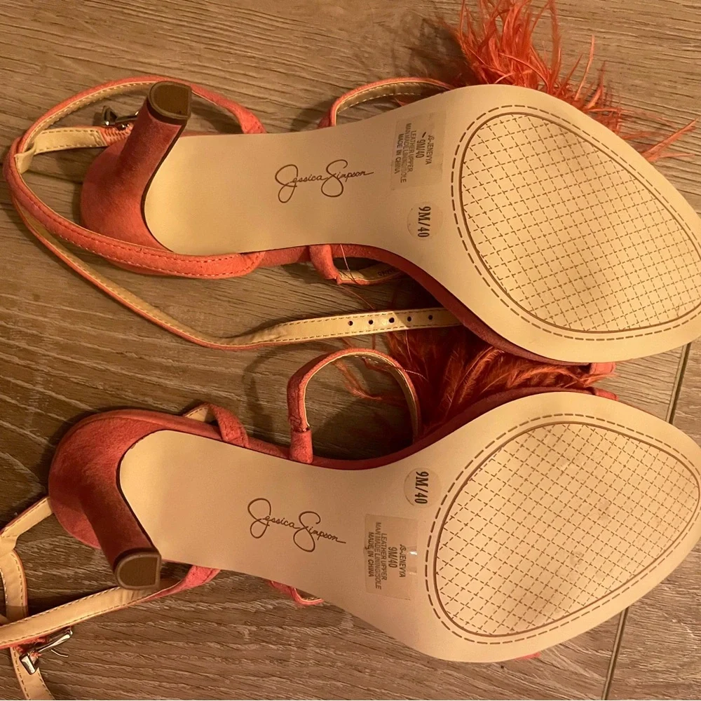 Jessica Simpson: Jenevya Pompom Strappy Heel, Sweet Coral, size 9 - Picture 5 of 7